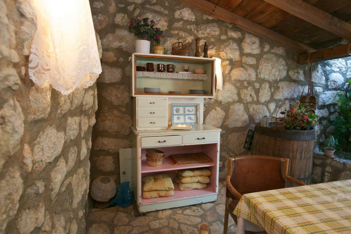 Abeona Mediterranean Villa Drivenik エクステリア 写真